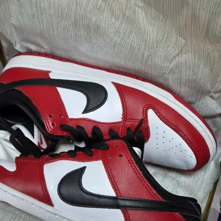 [BUNJANG] Nike SB Dunk Low Chicago US 8 / 나이키sb 덩크 로우 시카고 260