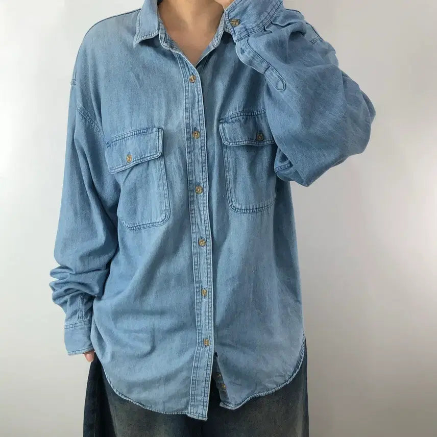[BUNJANG] Winnie the Pooh Denim Shirt - Size L / 곰돌이푸우 데님 셔츠 [L]