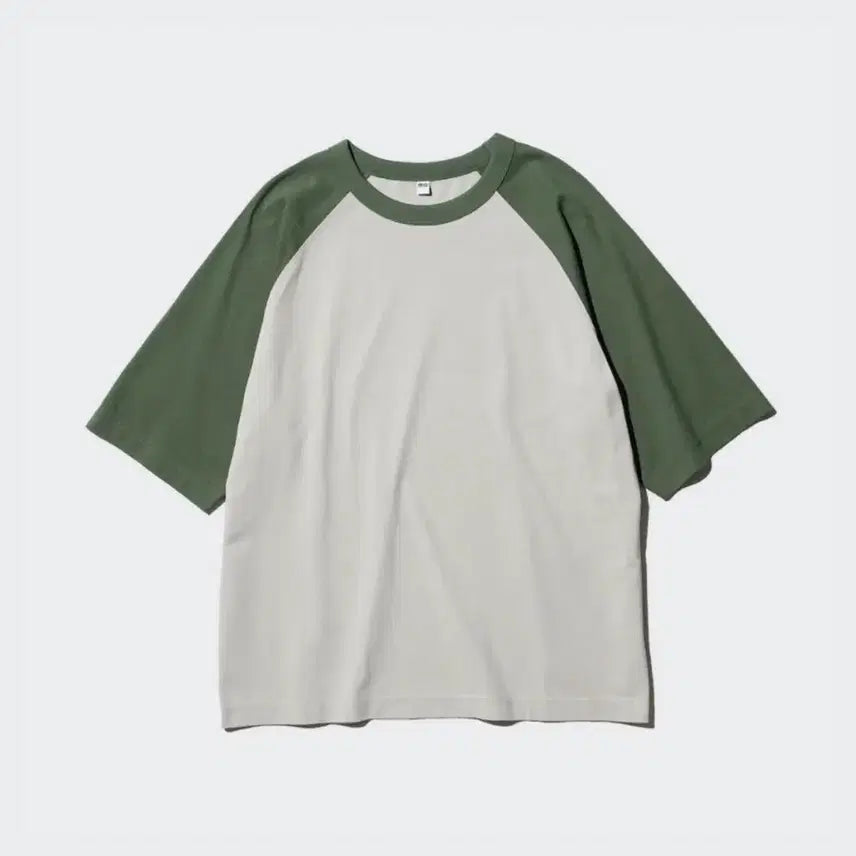 [BUNJANG] Uniqlo Oversized Bi-Color Raglan T-Shirt / 유니클로 오버사이즈 바이컬러티 래글런