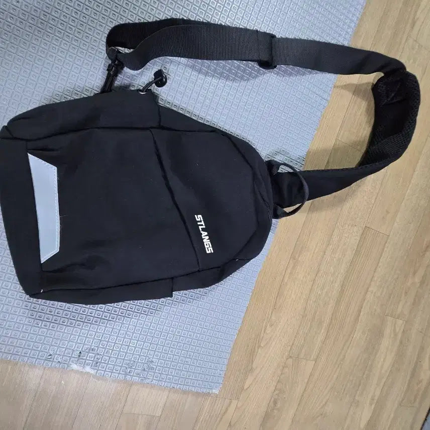 [BUNJANG] STLANGES Shoulder Bag Messenger Bag / STLANGES 숄더백 메시져