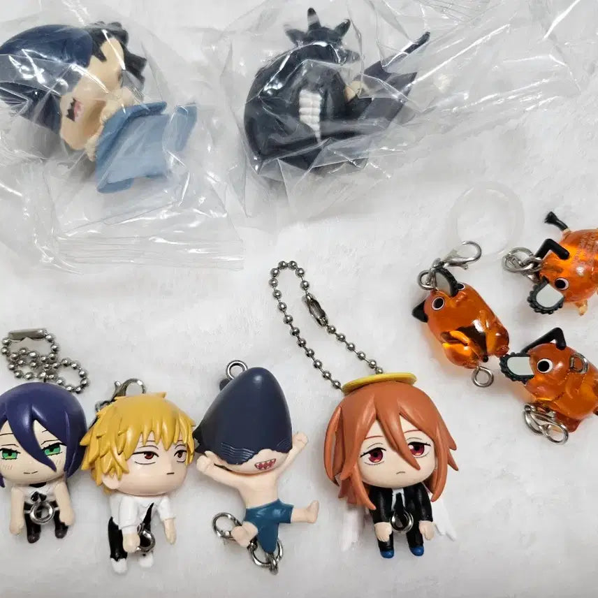 [BUNJANG] Chainsaw Man Pochita Keyring Gacha / 체인소맨 대롱가챠, 포치타 메지루시