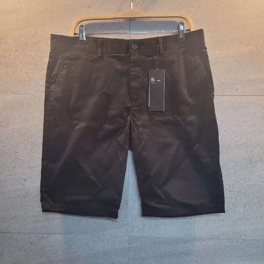 [BUNJANG] TBJ Nearby Black Shorts Size 34 / TBJ nearby 블랙 반바지.