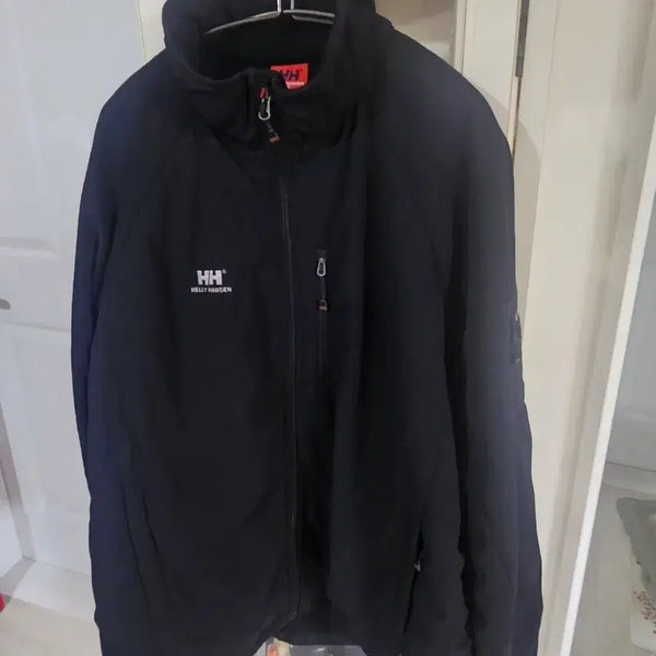 [BUNJANG] Helly Hansen Logo Jacket Black Size 100 / 헬리한센 로고 자켓 블랙100