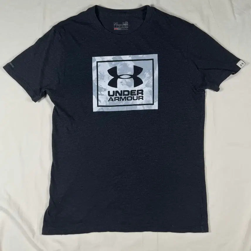 [BUNJANG] Under Armour Short Sleeve T-Shirt / 언더아머 반팔 티셔츠 반팔티