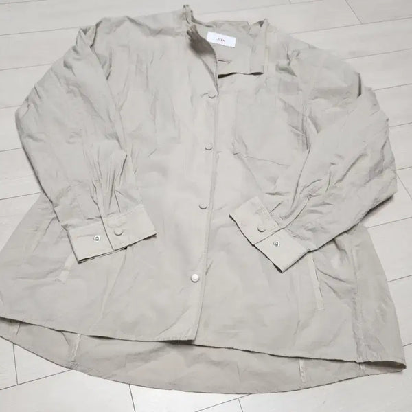 [BUNJANG] JDX Beige Women's Windbreaker Size 100 / JDX 베이지색 여성바람막이 100 사이즈