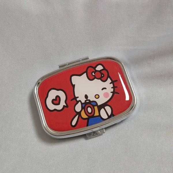 [BUNJANG] Hello Kitty Portable Pill Case / 헬로키티 휴대용 약통