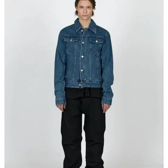 [BUNJANG] Plastic Product Trucker Denim Jacket / 플라스틱 프로덕트 트러커 데님 청자켓
