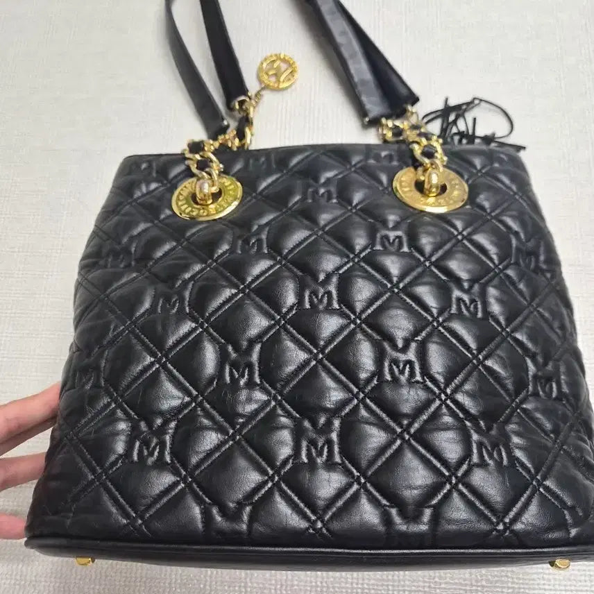 [BUNJANG] Metrociti Quilting Leather Tote Bag / 메트로시티 퀄팅 가죽 토트백