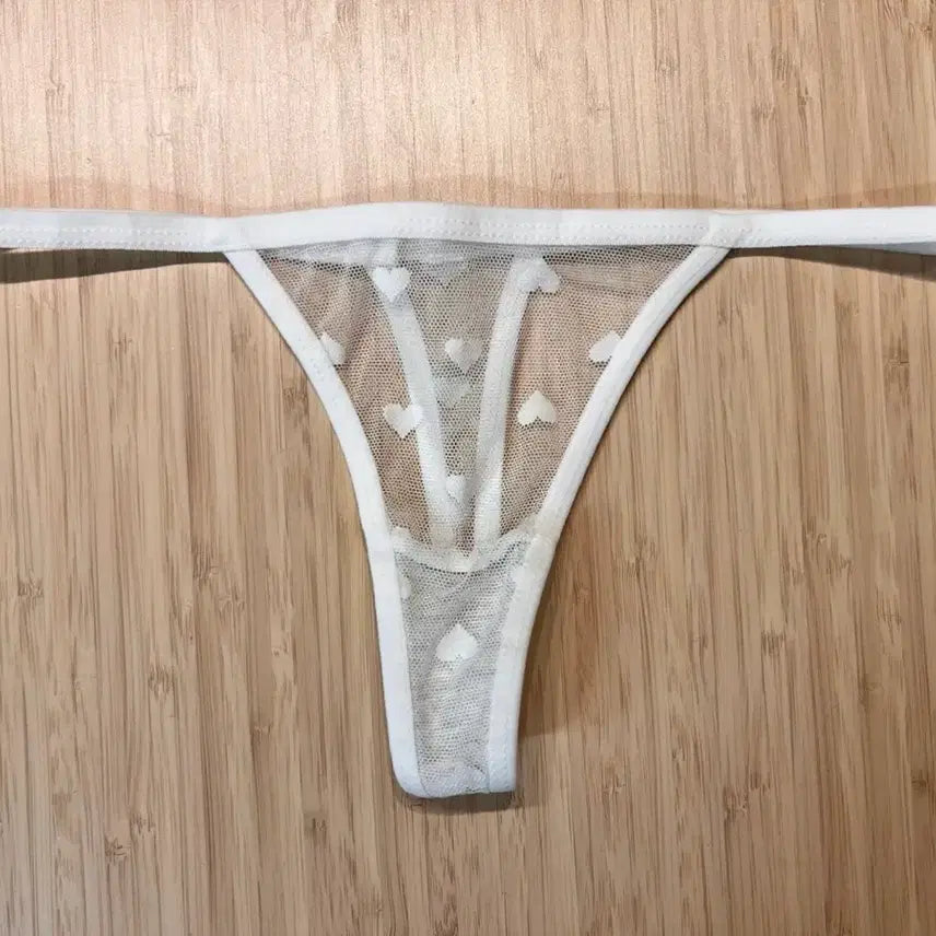 [BUNJANG] White Heart See-Through Mesh String Thong Panty / (중고) 화이트 하트 시스루 메쉬 스트링 팬티