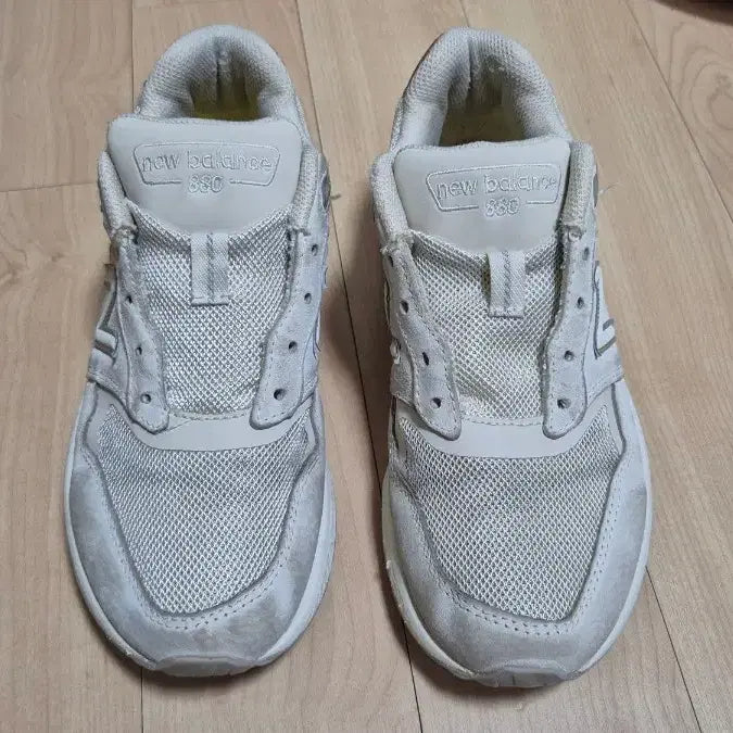 [BUNJANG] New Balance 880 Running Shoes (235cm) / 뉴발란스 880 운동화 / 235cm