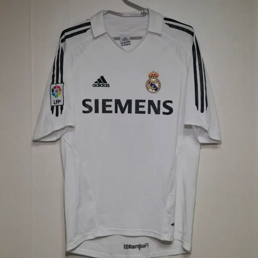 [BUNJANG] Real Madrid 2005-06 Ronaldo Authentic Jersey (Size S) / 정품)레알 마드리드 05 06 호나우두 유니폼