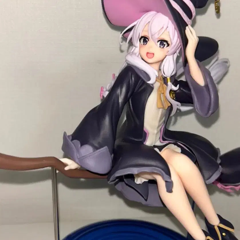 [BUNJANG] The Witch's Journey Elaina AMP+ Figure / 마녀의 여행 일레이나 AMP+ 피규어
