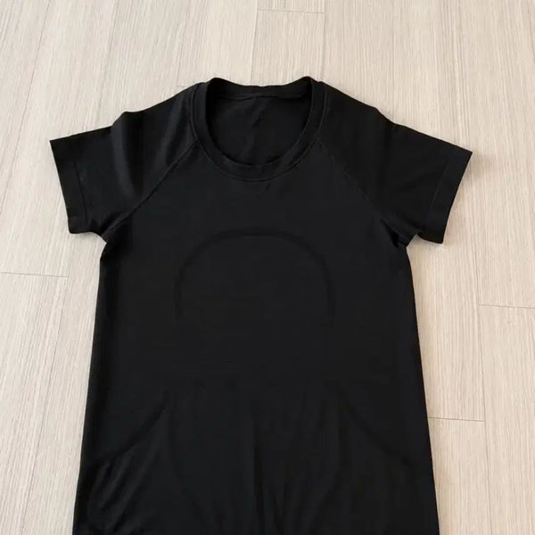 [BUNJANG] Lululemon Swiftly Short Sleeve Black T-Shirt / 룰루레몬 스위프틀리 숏슬리브 블랙 (4)