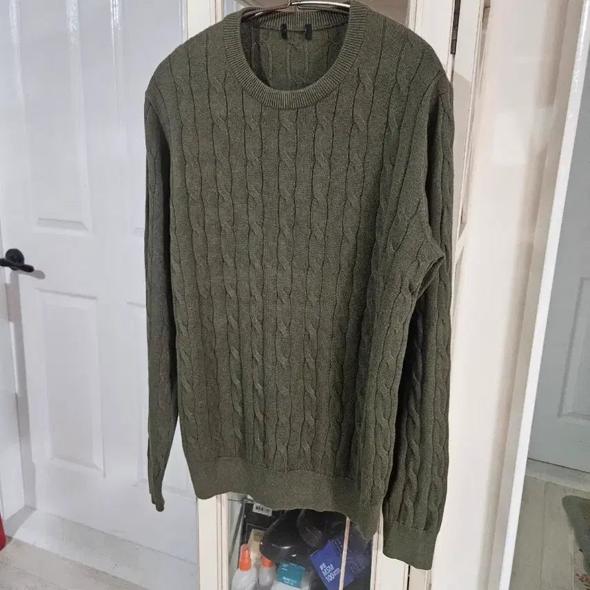 [BUNJANG] Cable Knit Sweater Khaki / 케이블 니트 스웨터 카키색