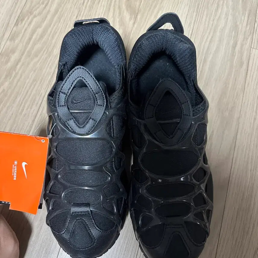 [BUNJANG] Nike Kookini Black Shoes / [260]나이키 쿠키니 블랙