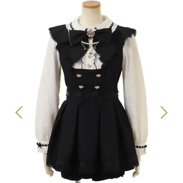 [BUNJANG] LIZLISA Double Heart Ruffle Setup Black / 리즈리사 더블하트 러플 셋업 블랙