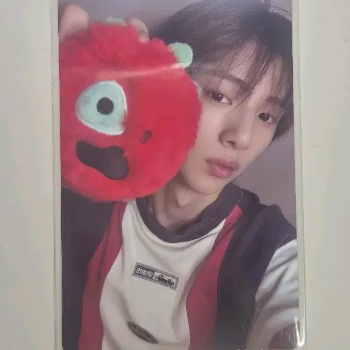 [BUNJANG] Cortiz Joo Hoon Red Red Cobol Photocard / 코르티스 주훈 레드레드 코볼 스크래치 포카