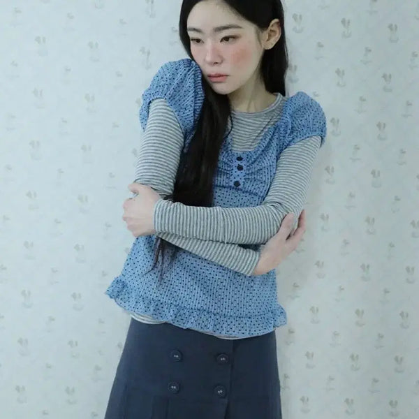 [BUNJANG] Ugly Shadow Dot Shirring Blouse (Blue) / 어글리쉐도우 도트 셔링 블라우스(블루)
