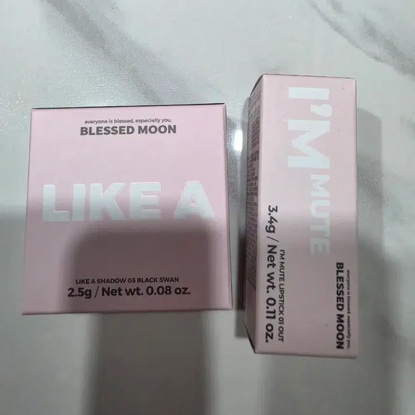[BUNJANG] Blessed Moon Like A Shadow Eyeshadow 05 Black Swan & I Am Mute Lipstick 01 Out / 블레스드문 아이섀도우 라이크 어 쉐도우 05 블랙 스완 / 립스틱 아이엠 뮤트 01 아웃