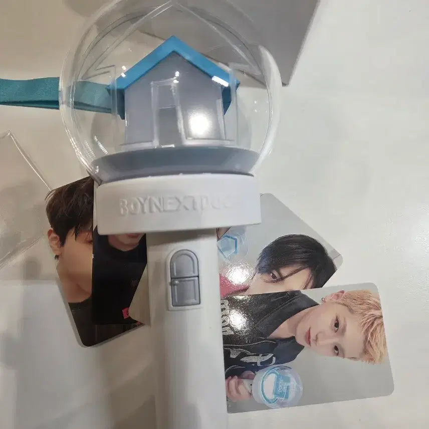 [BUNJANG] BOYNEXTDOOR Lightstick + Photocard Set / BOYNEXTDOOR 응원봉 + 포토카드