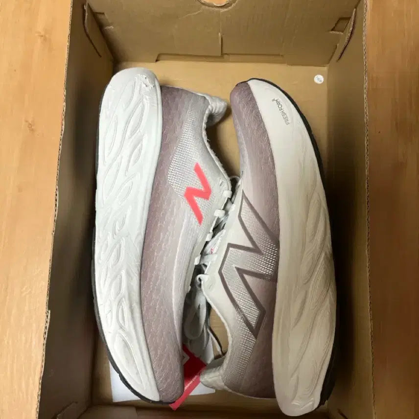 [BUNJANG] New Balance 1080 v14 / 878 Bundle Set / 뉴발란스 1080 v14/878 일괄판매