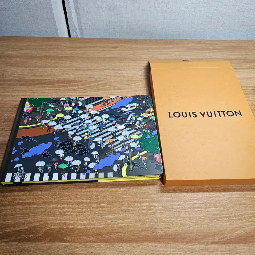 [BUNJANG] Louis Vuitton Travel Book Tokyo by eBoy / 루이비통 트래블 북 도쿄 eBoy 아트북