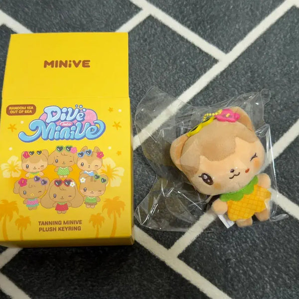 [BUNJANG] IVE MiniV Liz Cheese Random Tanning Doll Keychain / 아이브 미니브 치즈 리즈 팝업 랜덤 태닝 인형 키링 양도