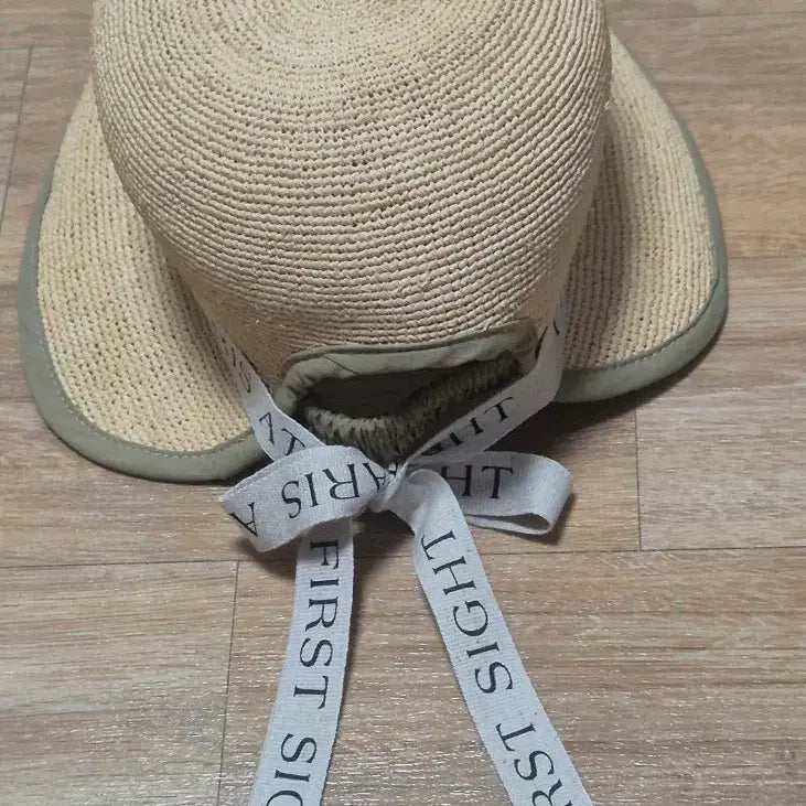 [BUNJANG] UV Protection 99.9% Bonnet Hat with String Detail / (자외선 차단 99.9%) 여름 필수템 보넷햇 끈 디테일