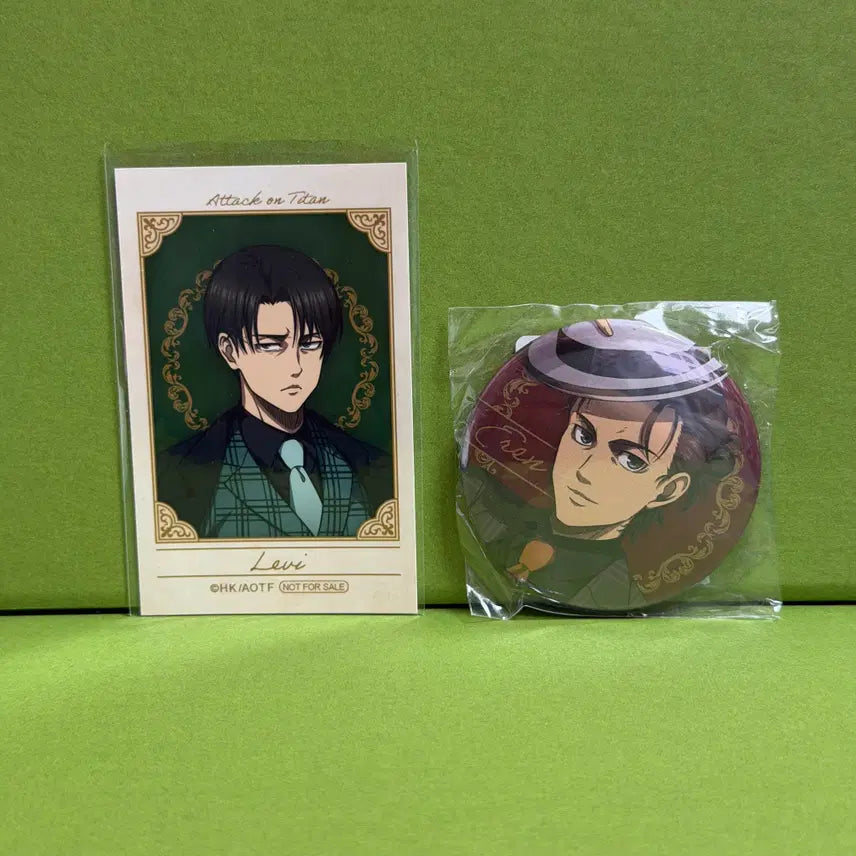 [BUNJANG] Attack on Titan Levi & Eren Mini Photo & Can Badge Set / 진격의 거인 진격거 리바이 미니포토 엘런 에렌 캔뱃지 애니메이트