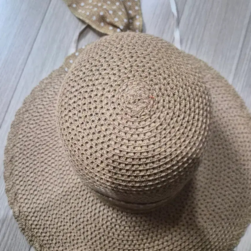[BUNJANG] Women's Summer Straw Hat with Polka Dot Ribbon / 여성 여름 밀짚모자 도트 리본