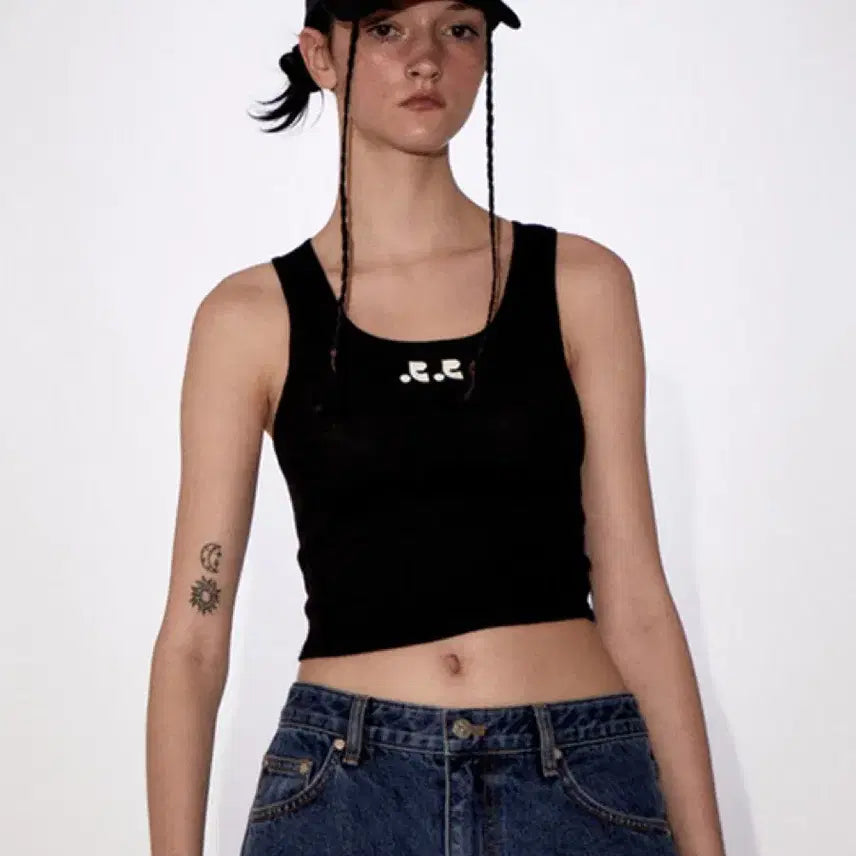 [BUNJANG] Rest and Recreation RR Logo Short Tank Top Black / 레스트앤레크레이션 RR LOGO SHORT TANK TOP 로고 탱크탑