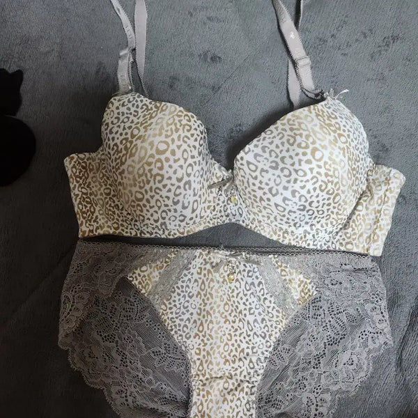 [BUNJANG] Women's Underwear Set (Set of 2) / [중고] 여성속옷 2세트