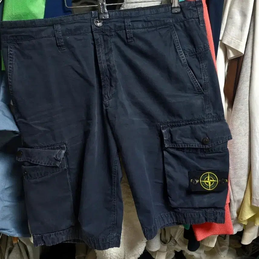 [BUNJANG] Stone Island Navy Cargo Shorts W32 / 스톤아일랜드 네이비 카고 반바지 w32 큐알정품완료