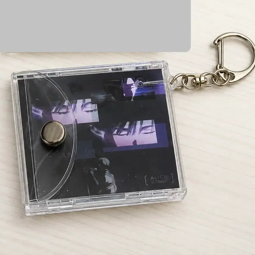 [BUNJANG] IVAN Black Sorrow CD Keychain / 이반 CD키링 양도합니다
