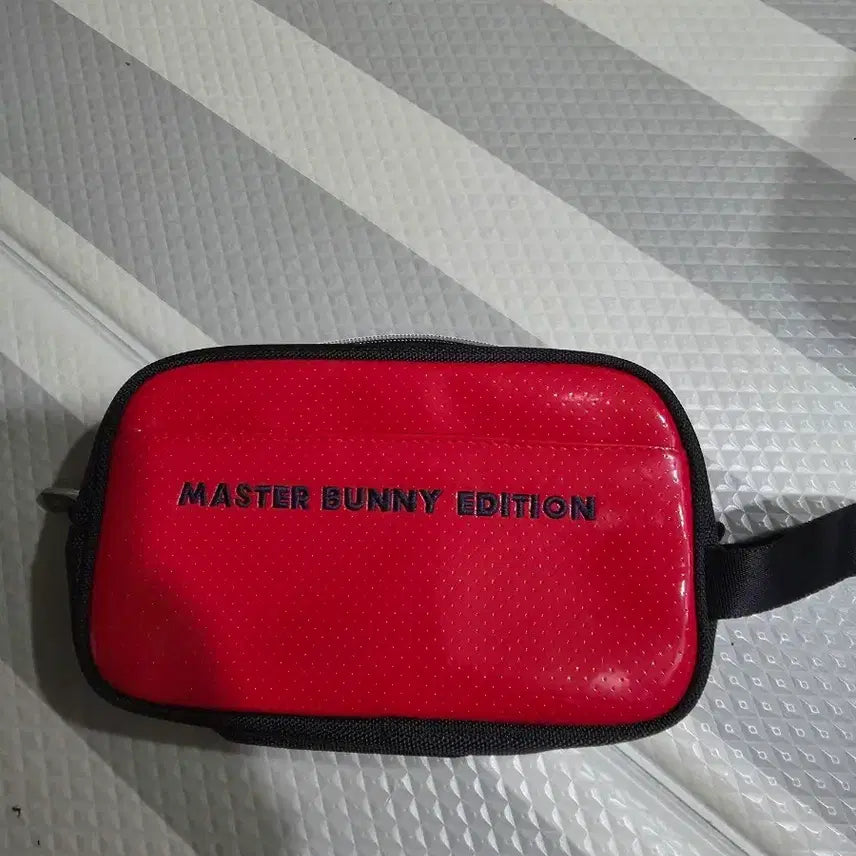 [BUNJANG] Master Bunny Small Pouch / 마스터버니 소형파우치