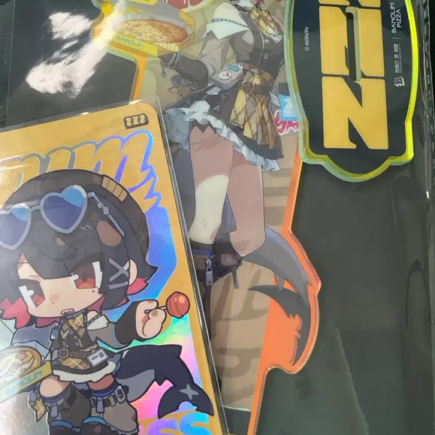 [BUNJANG] Zhenzhenzbanolim Ellen Acrylic Stand & Redeem Card / 젠존제 반올림 엘렌 아크릴스탠드 리딤카드