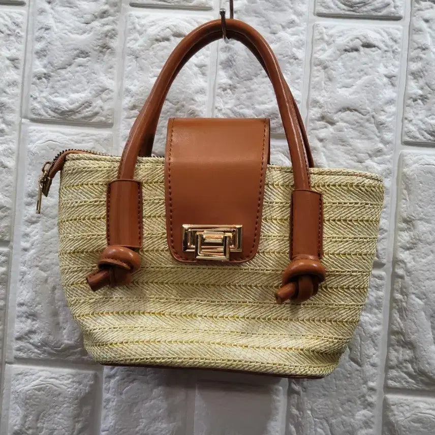 [BUNJANG] Rattan Tote Bag Brown / 라탄 백 브라운