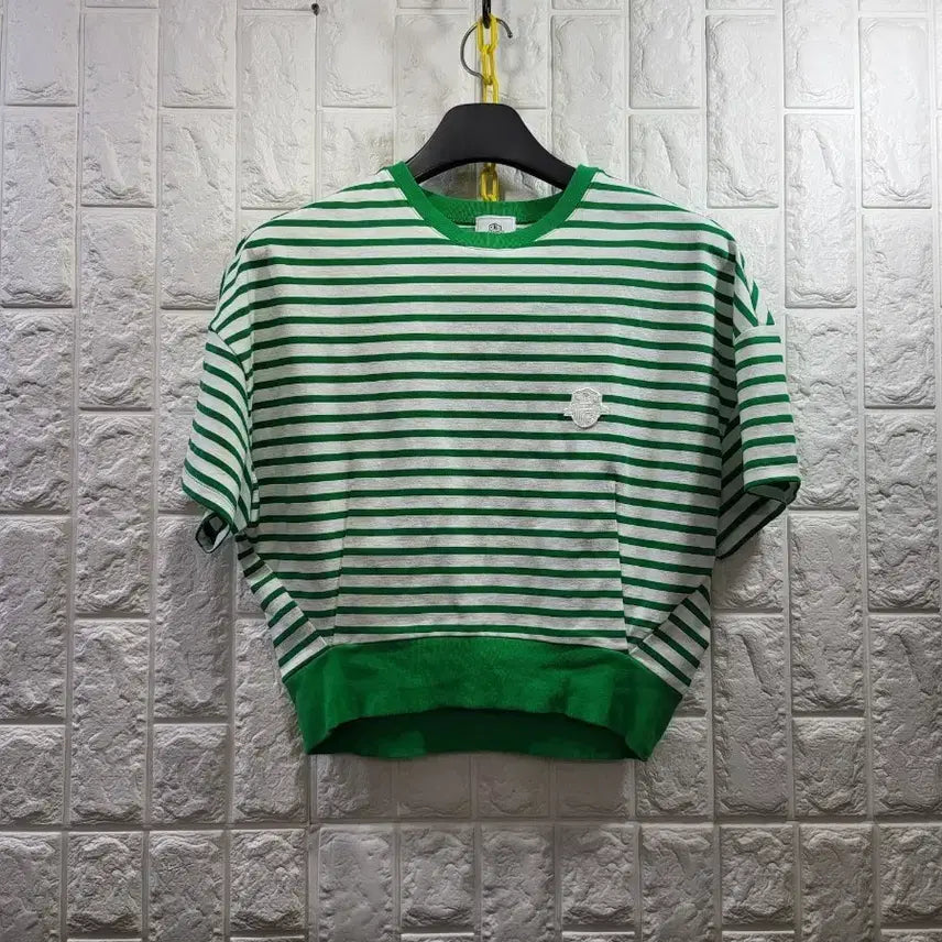 [BUNJANG] Green Striped Short Sleeve Knit / 초록 줄무늬 반팔 니트