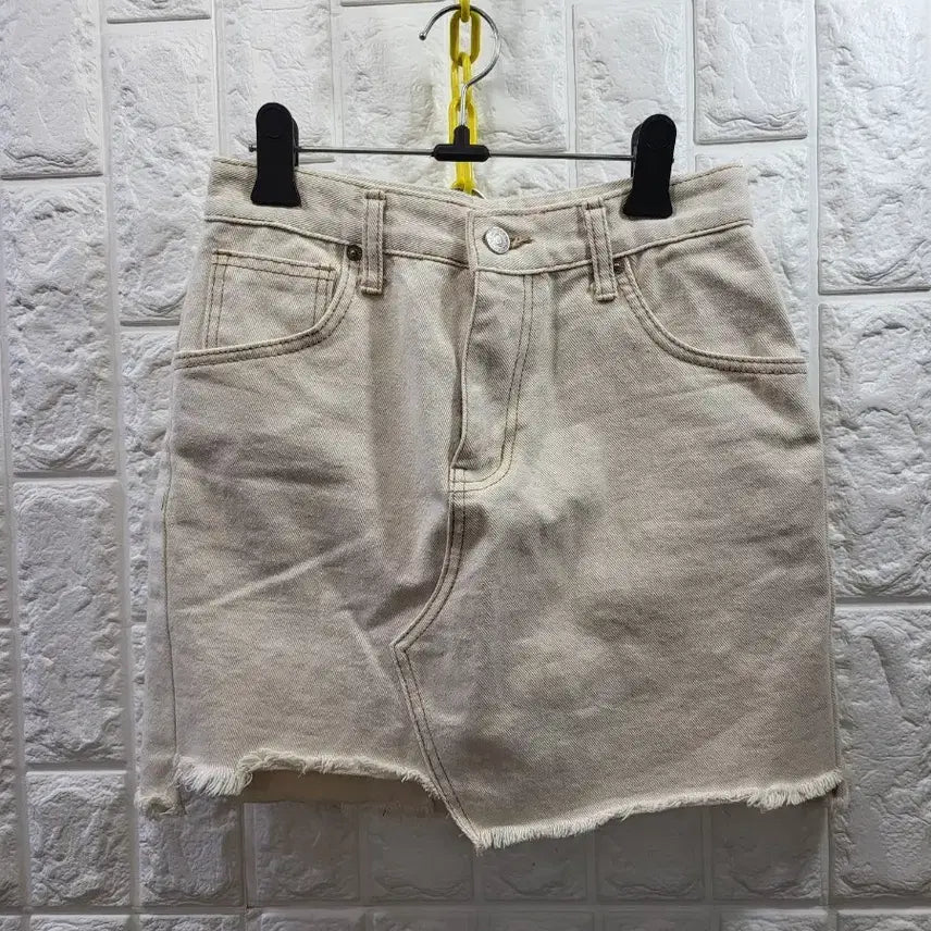 [BUNJANG] Denim Wrap Mini Skirt - Beige / 데님 랩 스커트 베이지