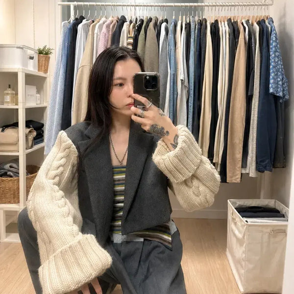 [BUNJANG] Topdressing Knit Crop Jacket with Detailed Sleeves / 탑드레싱 소매 니트 크롭 재킷