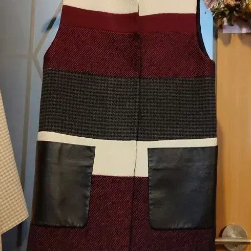 [BUNJANG] Benetton Group S.p.A. Leather Patch Long Vest / Benetton Group S.p.A Long Best