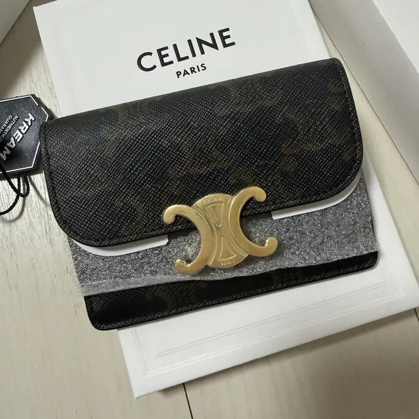[BUNJANG] Celine Triomphe Card Holder / 셀린느 트리옹프 카드지갑 새상품