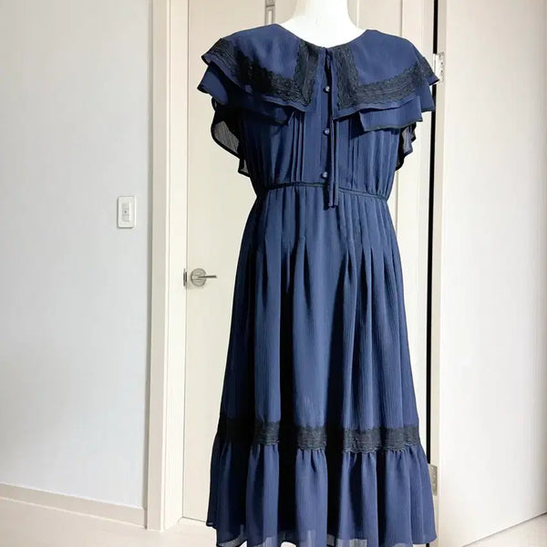 [BUNJANG] Tyron Navy Lace Collar Frill Dress / 타이런 네이비 레이스 카라 프릴 원피스