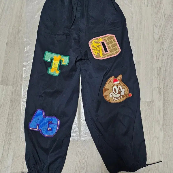 [BUNJANG] Japanese Brand Dino Patch Track Pants / 일본 브랜드 패션바지입니다. 남여 공룡