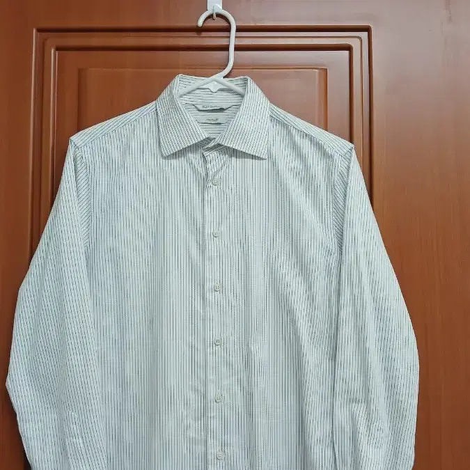 [BUNJANG] SUITSUPPLY Traveler Shirt White Stripe Slim Fit / SUITSUPPLY 트래블러 셔츠 화이트 스트라이프