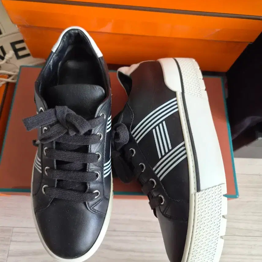 [BUNJANG] Hermes Knoo Height Sneakers Black/White Size 35.5 / 에르메스  카높이 스니커즈 35.5사이즈 팔아요