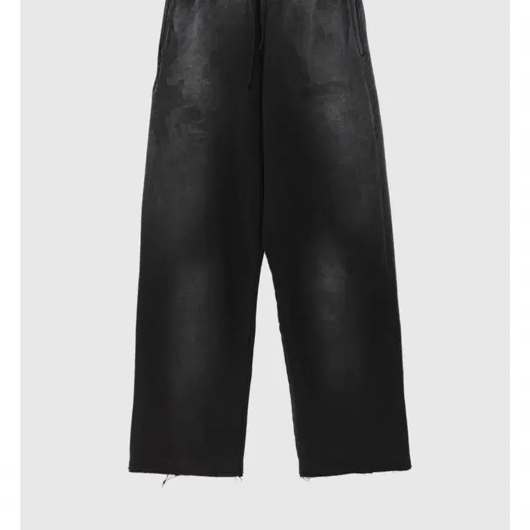 [BUNJANG] 8division Raw Edge Washed Sweatpants (Used Black, L) / NWT(8division) raw edge washed sweatpants 유즈드블랙 L사이즈