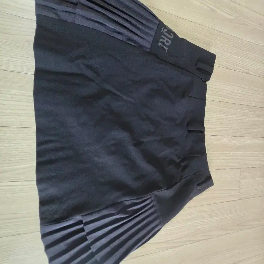 [BUNJANG] Amazingcree Pleated Golf Skirt / 어메이징크리 여름스커트(매장정품)