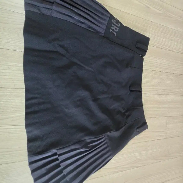 [BUNJANG] Amazingcree Pleated Golf Skirt / 어메이징크리 여름스커트(매장정품)