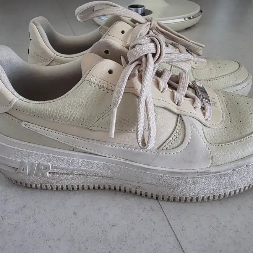 [BUNJANG] Nike Air Force 1 Sage Low Beige Women's / 나이키 에어포스 1 세이지 로우 베이지사이즈245